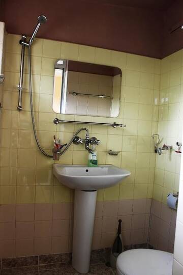 Фото номера Дом с 3 спальнями Дома для отпуска Guesthouse Planinsko Gnezdo г. Tŭzha 72