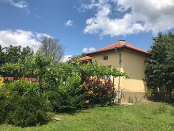 Фотографии Дома для отпуска Guesthouse Planinsko Gnezdo г. Tŭzha (Болгария) №3 Фото Дома для отпуска Guesthouse Planinsko Gnezdo г. Tŭzha 3